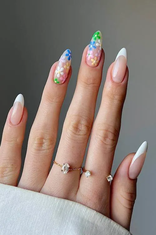 50+ Trendy June Nails to Inspire Your Next Summer Manicure - Girl ...