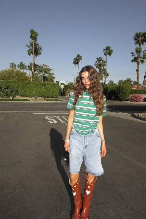 T-shirt outfit