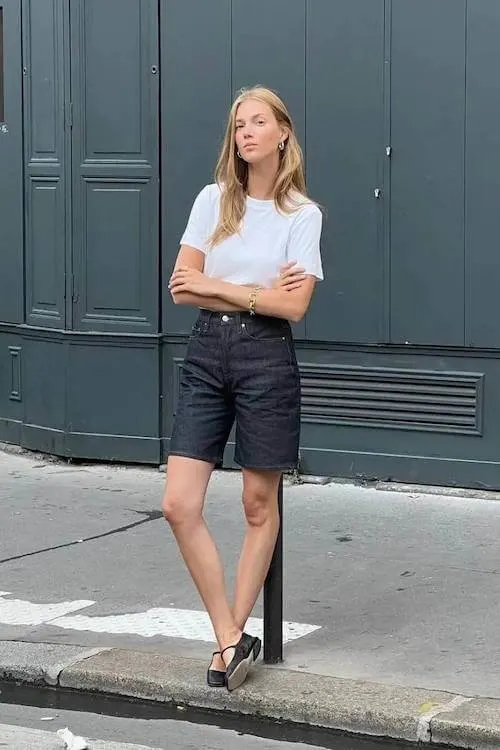 T-shirt outfit