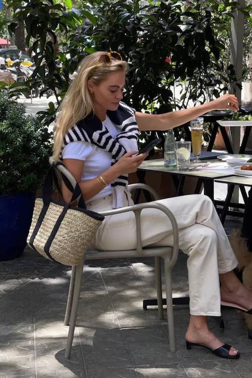 T-shirt outfit