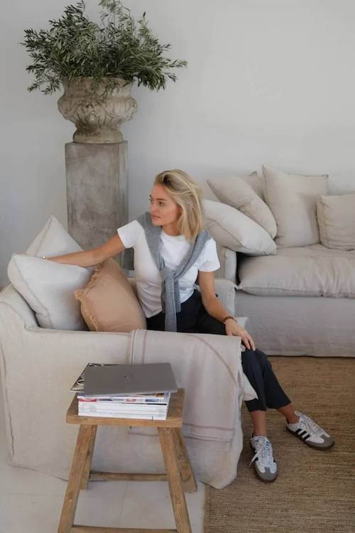 T-shirt outfit
