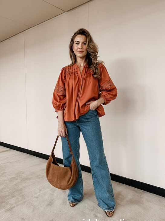 21 Stylish Thanksgiving Mom Outfits to Shine This Holiday