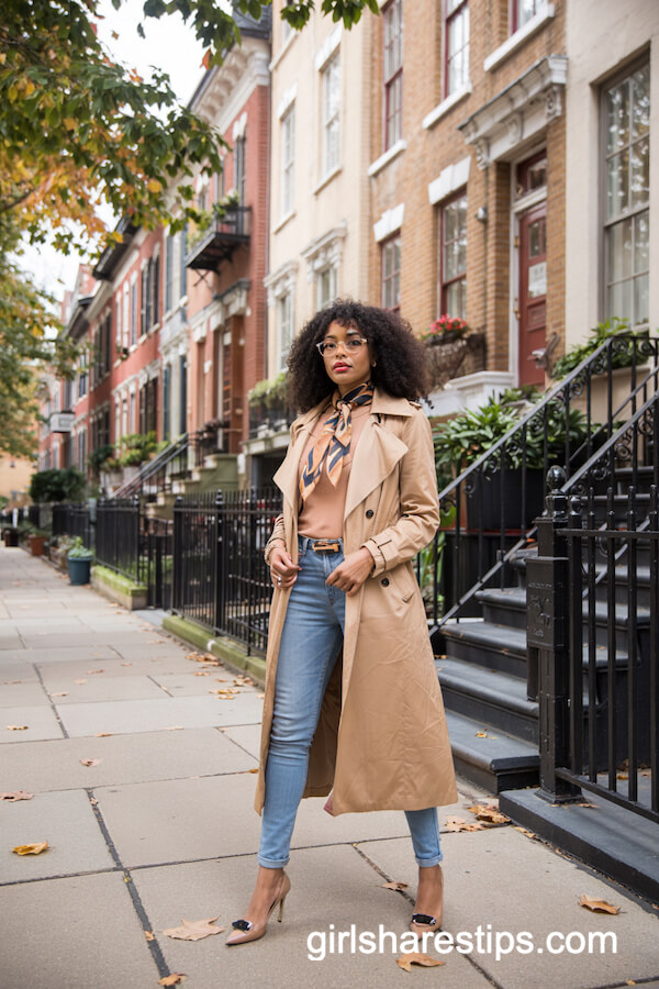 Camel Trench Coat with Skinny Jeans