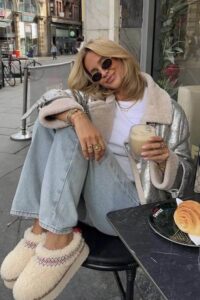 50+ Perfect UGGs Outfit Ideas to Be Cozy and Stylish (Platform, Tasman