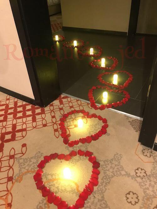 surprise romantic room decoration