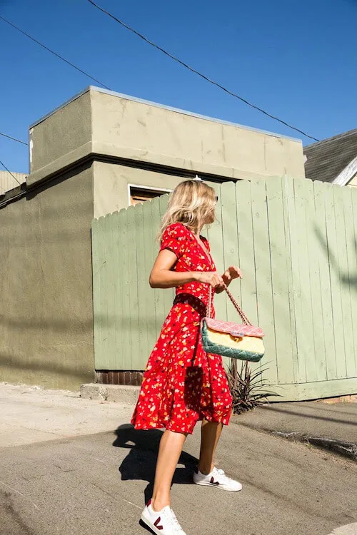 Veja red deals