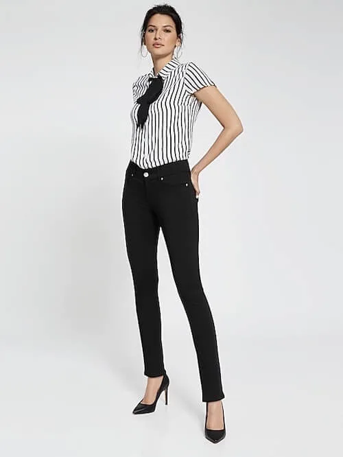 are black jeans business casual for a woman