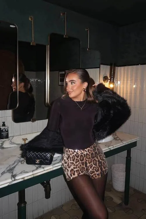 bar outfit