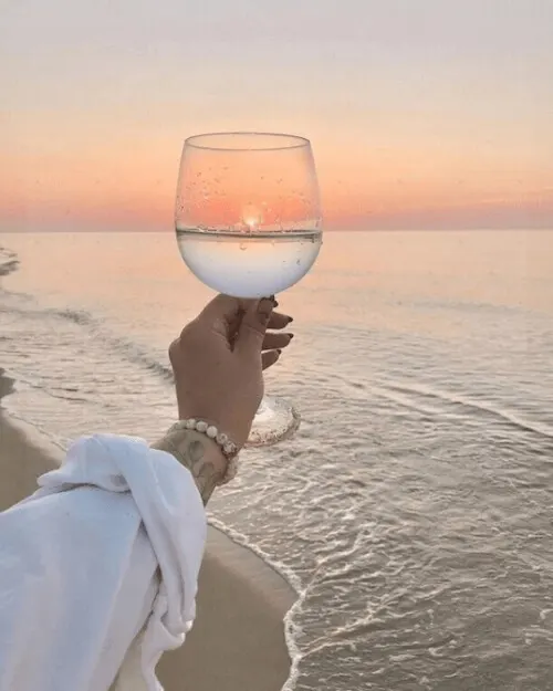beach birthday photoshoot ideas for adults
