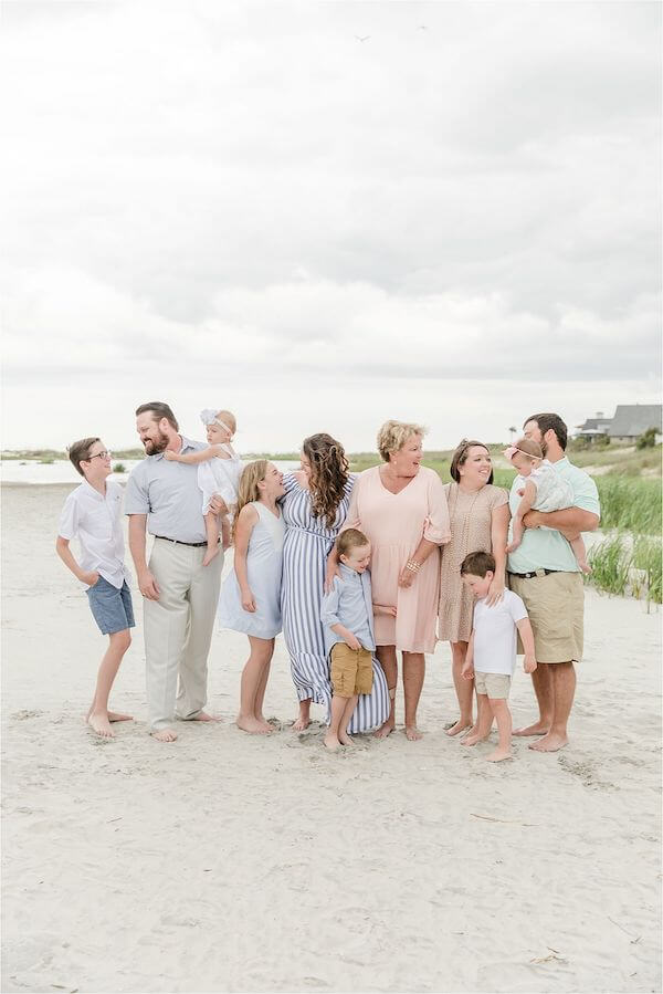 beach family photoshoot outfits