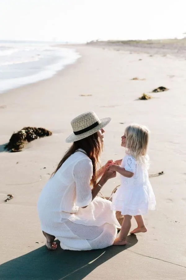 beach family photoshoot outfits