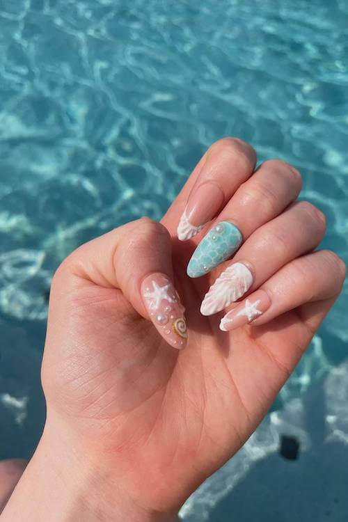 beach nails