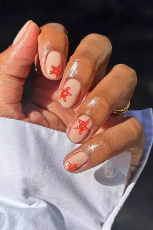 beach nails