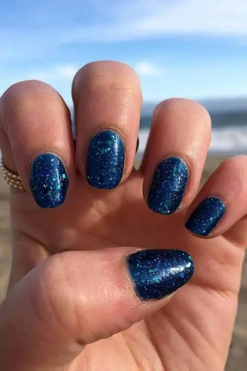 beach nails