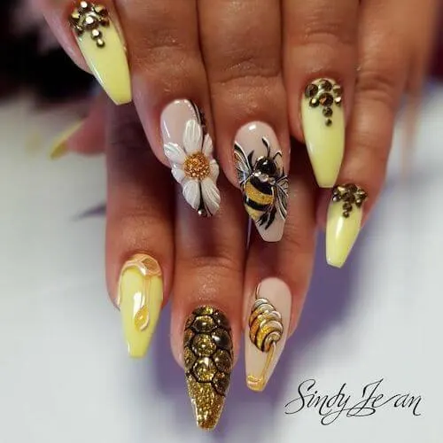 bee nail designs