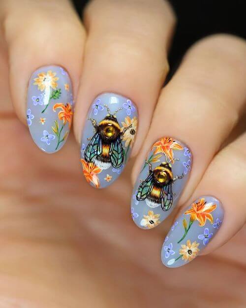 bee nail designs