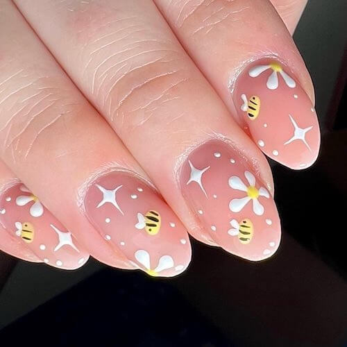 bee nail designs