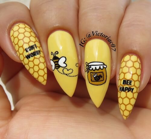 bee nail designs