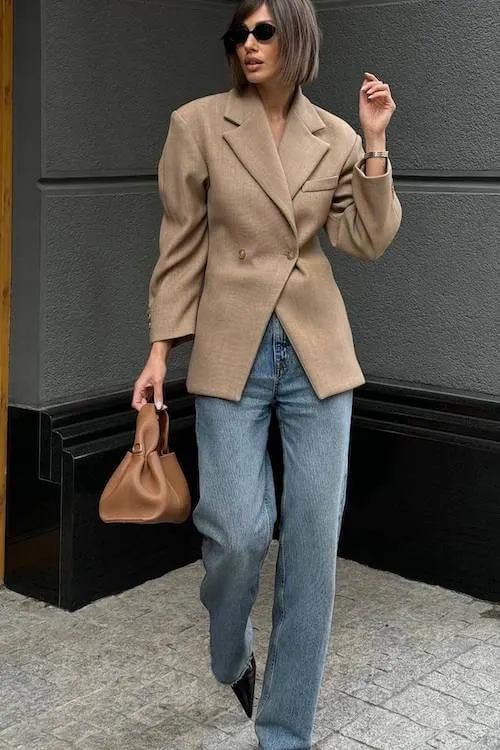 beige blazer outfit