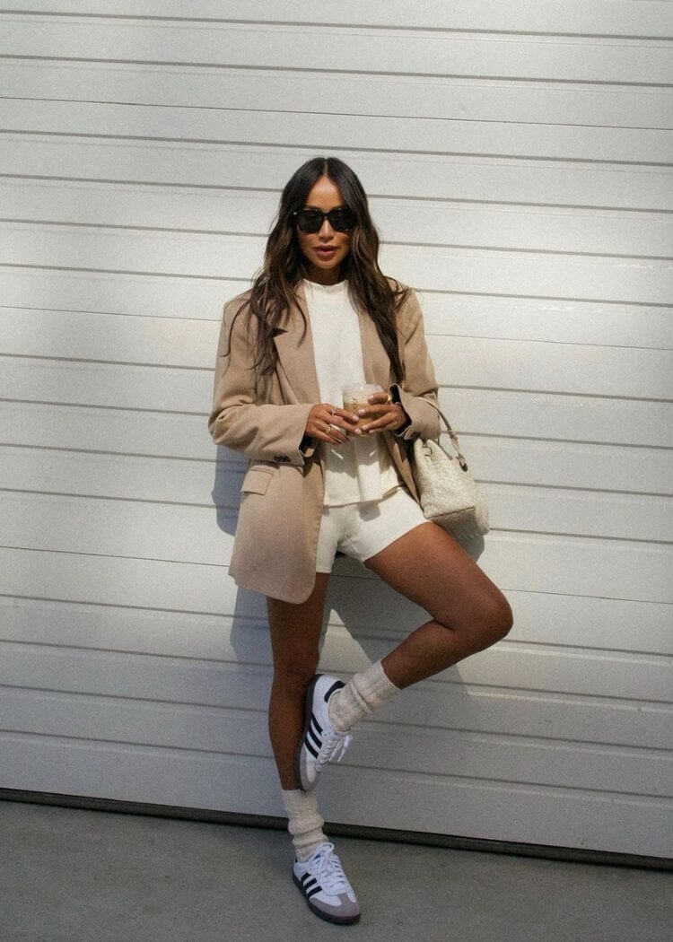 30+ Chic Beige Blazer Outfits [2023] To Prove That You Need This