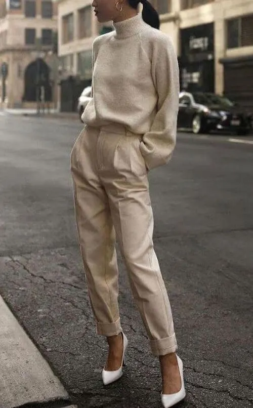 beige pants outfit