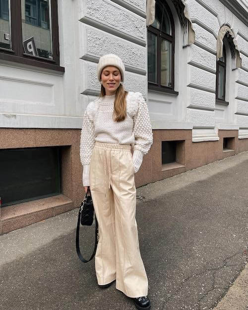 beige pants outfit