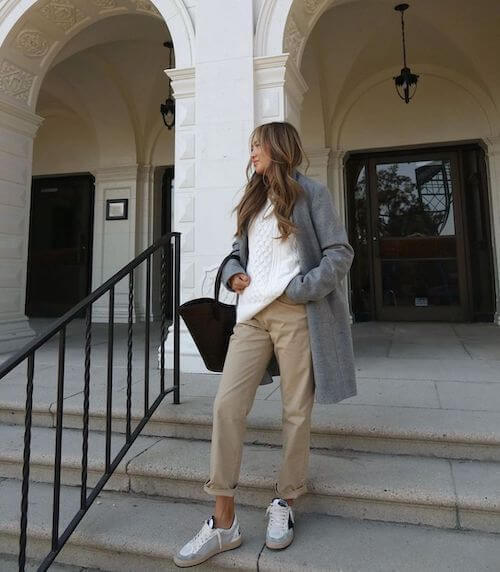 beige pants outfit