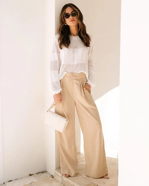 beige pants outfit