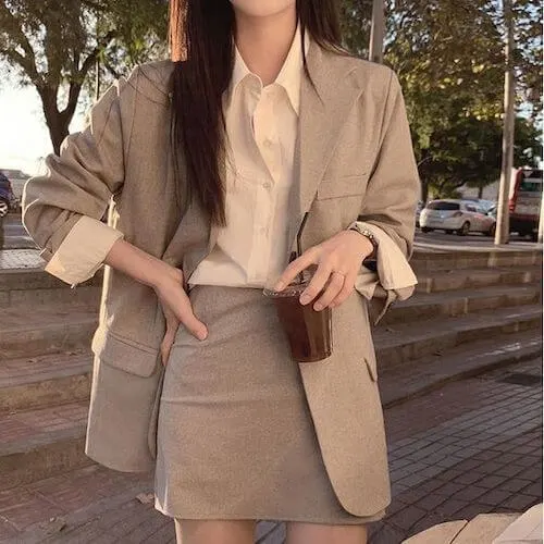 beige skirt outfits