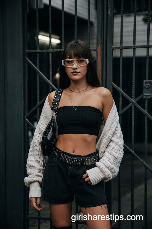 Tube Top, Chunky Sweater & High-Waisted Shorts Y2K Look