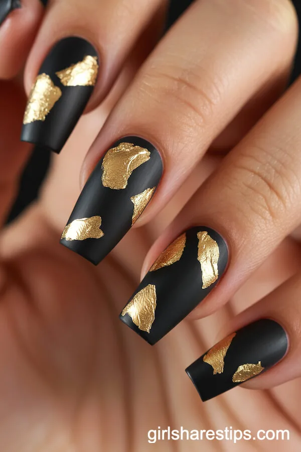 Coffin Nails with Matte Black and Embedded Irregular Gold Foil