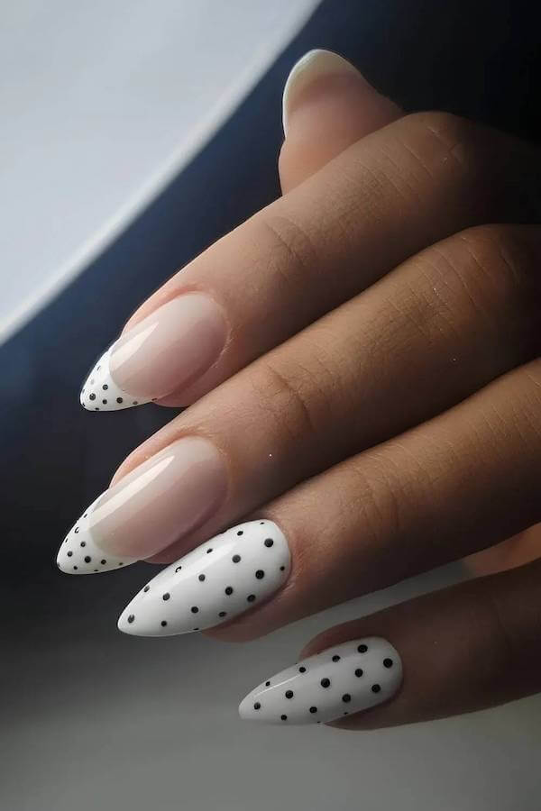 Classic White Polka Dot Accent Nails