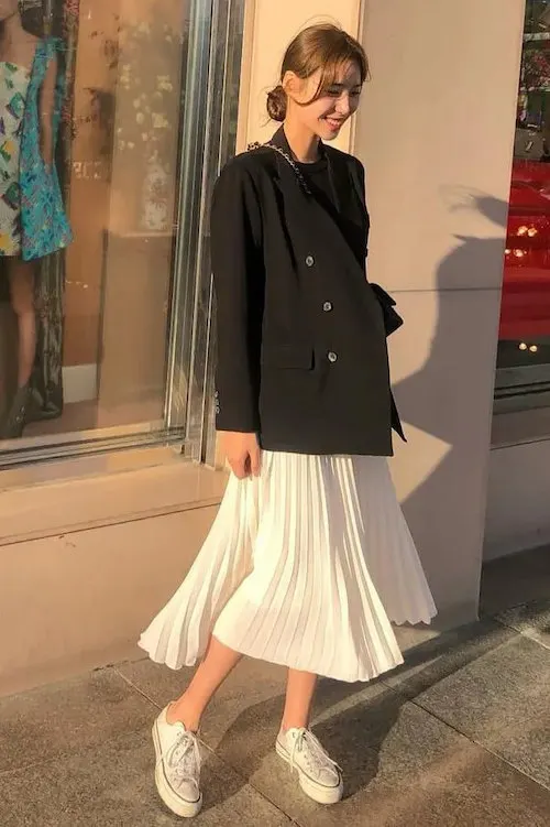 black blazer outfit Korean with skirt and sneakers