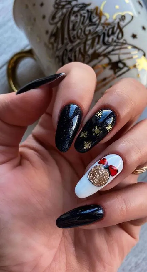 black christmas nail ideas