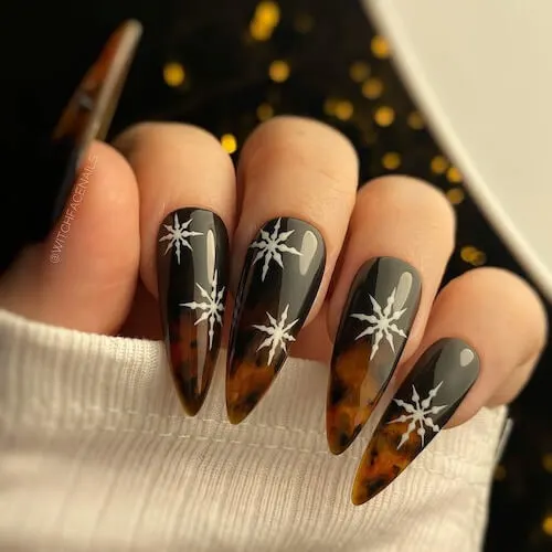 black christmas nail ideas