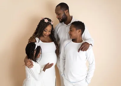 black couple maternity photoshoot ideas family members