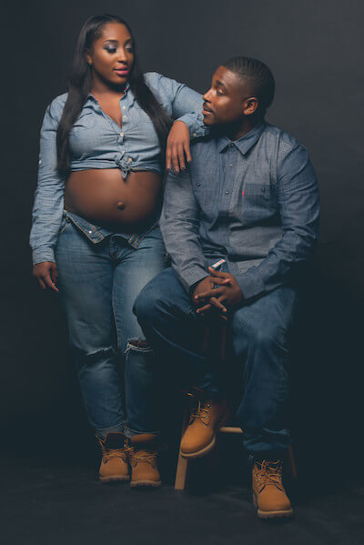 black couple cute maternity photo shoot ideas