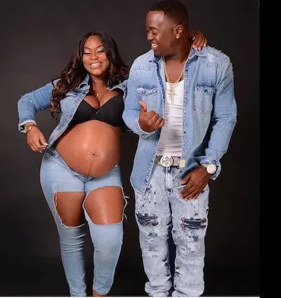 black couple maternity photoshoot ideas baby bump