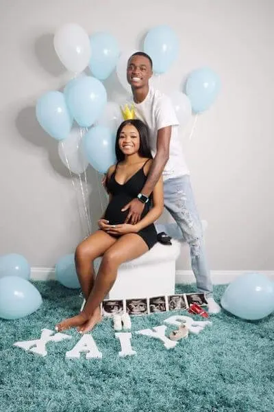 black couple maternity photoshoot unique ideas