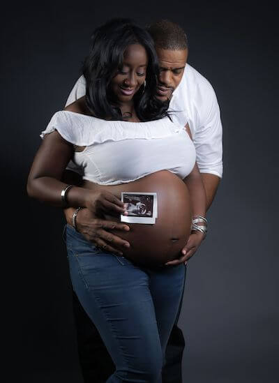 black couple maternity photoshoot unique ideas