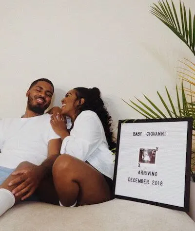 black couple maternity photoshoot unique ideas