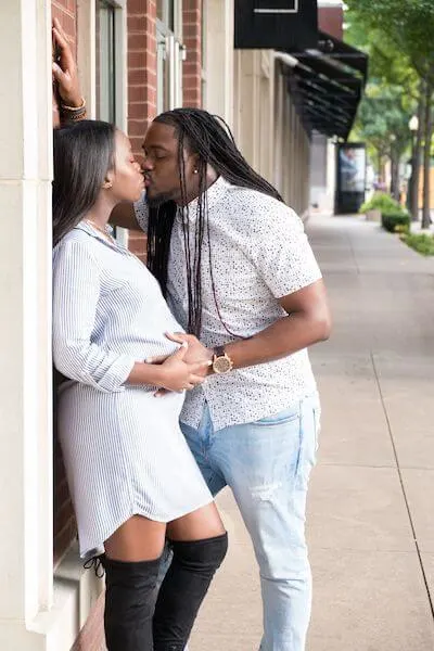 black couple maternity photoshoot ideas simple poses