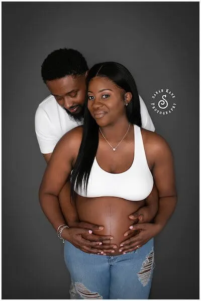 black couple maternity photoshoot ideas baby bump