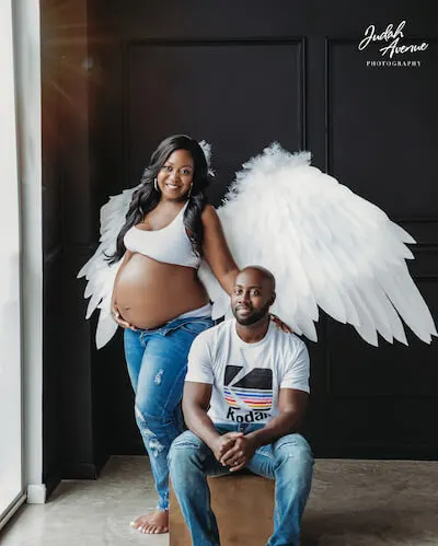 stylish black couple maternity pictures