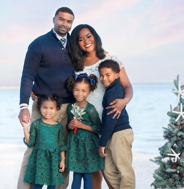 Christmas Beach Family Photoshoot