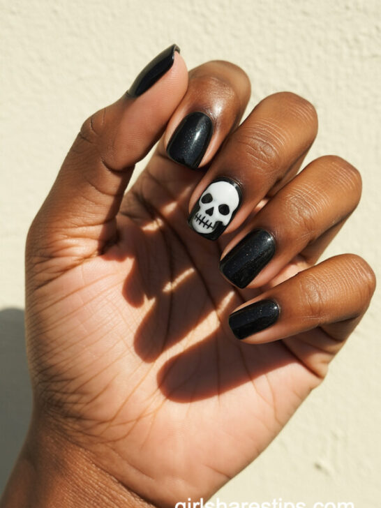 21 Mesmerizing Black Halloween Nails Ideas You Can&rsquo;t Miss