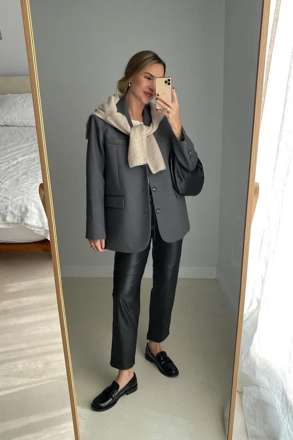black pants outfit