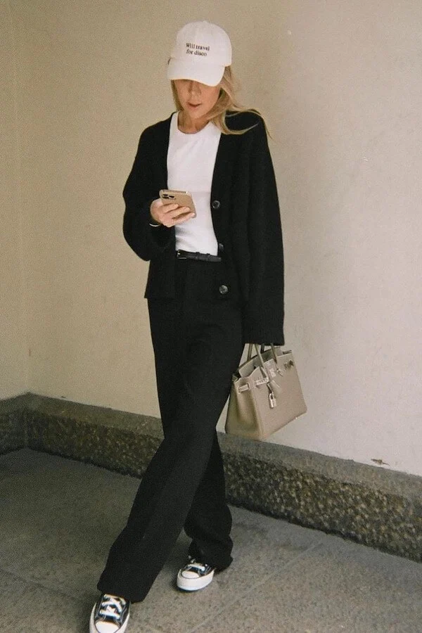 black pants outfit