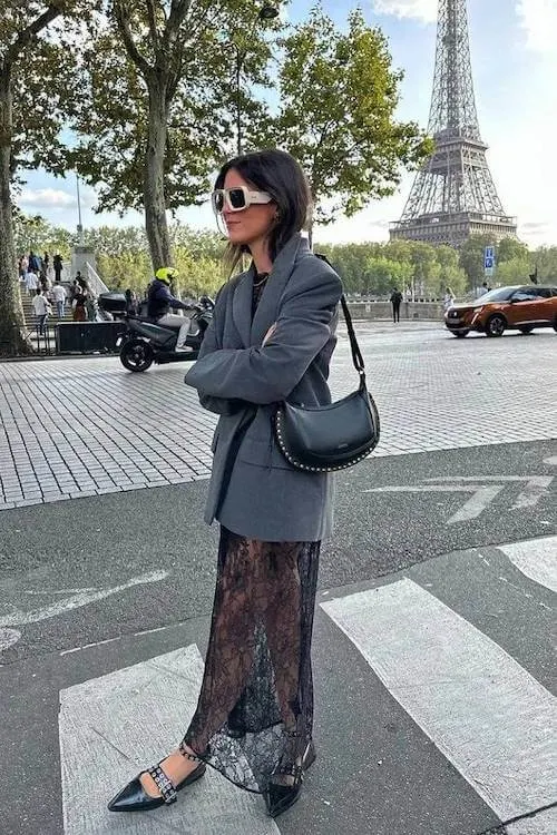 black skirt outfit ideas for women