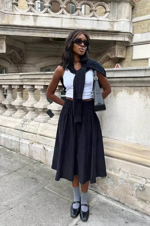 black skirt outfit ideas for women